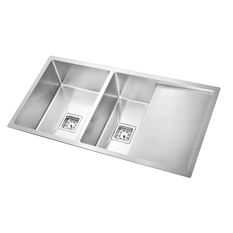 TCH10050D/TCH12151D Handmade Sink With Drainboard
