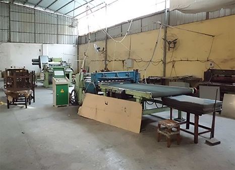 Stainless Steel Sheet Cutting Workshop